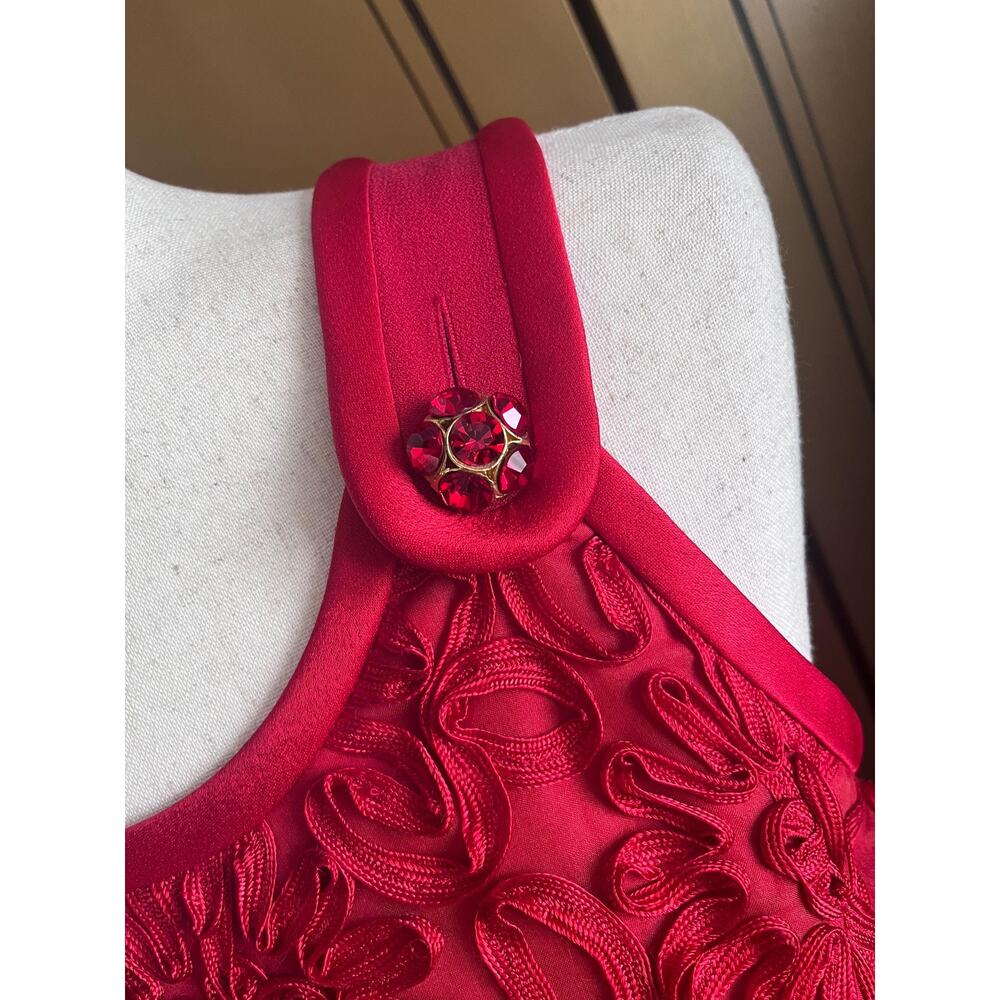 Vintage evening dress in red by Bill Blass, size 6 - Picture 4 of 8